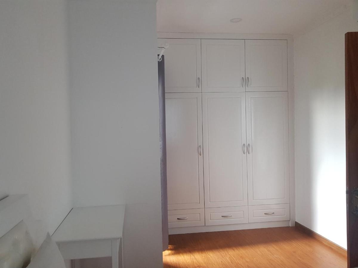 Melie Riverview Apartment Хошимин Экстерьер фото