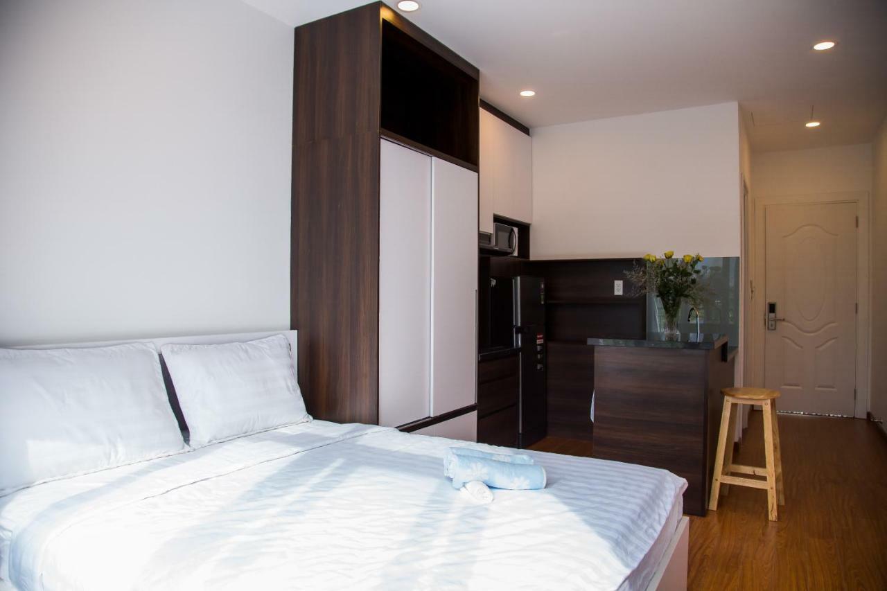 Melie Riverview Apartment Хошимин Экстерьер фото