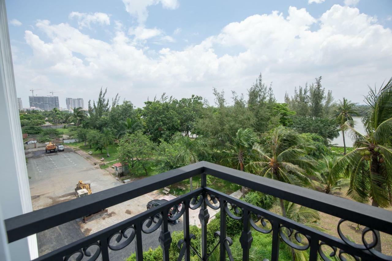 Melie Riverview Apartment Хошимин Экстерьер фото